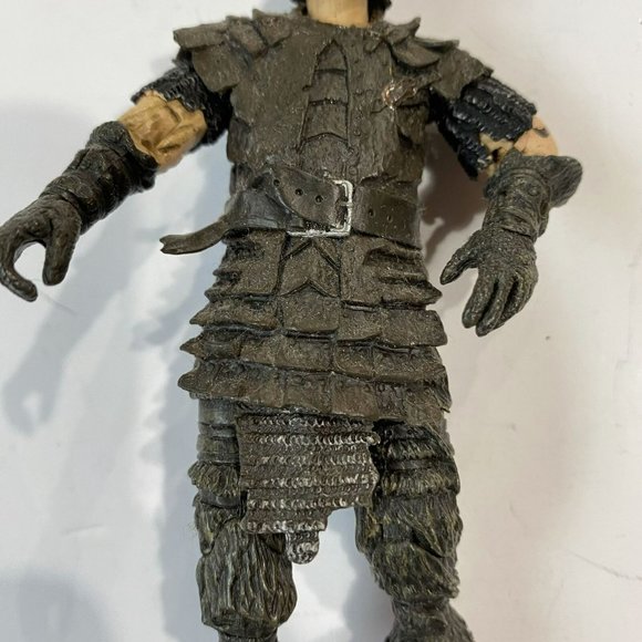 Marvel Multicolor Lord of the Rings 5.5-inches Frodo Baggins Action Figure - Picture 3 of 7